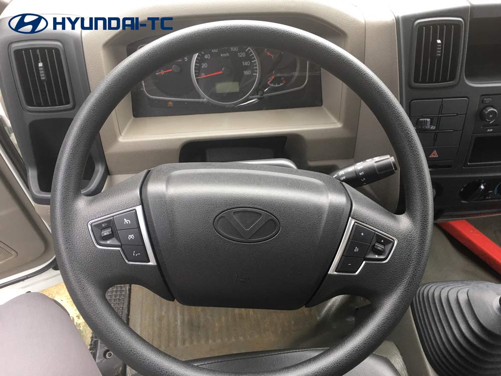 vo_lang_tay_lai_xe_tai_iz65_3.5-tan